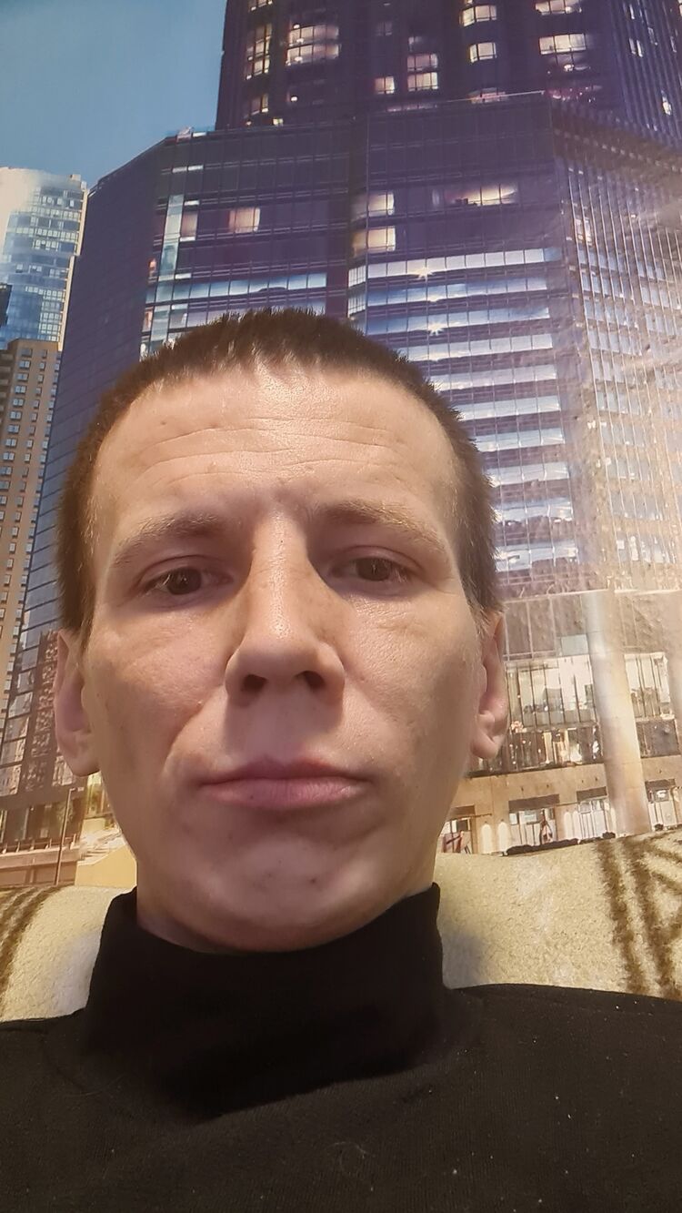  41257144  , 33 ,    