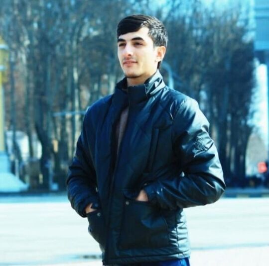  33689024  Muslim, 25 ,    