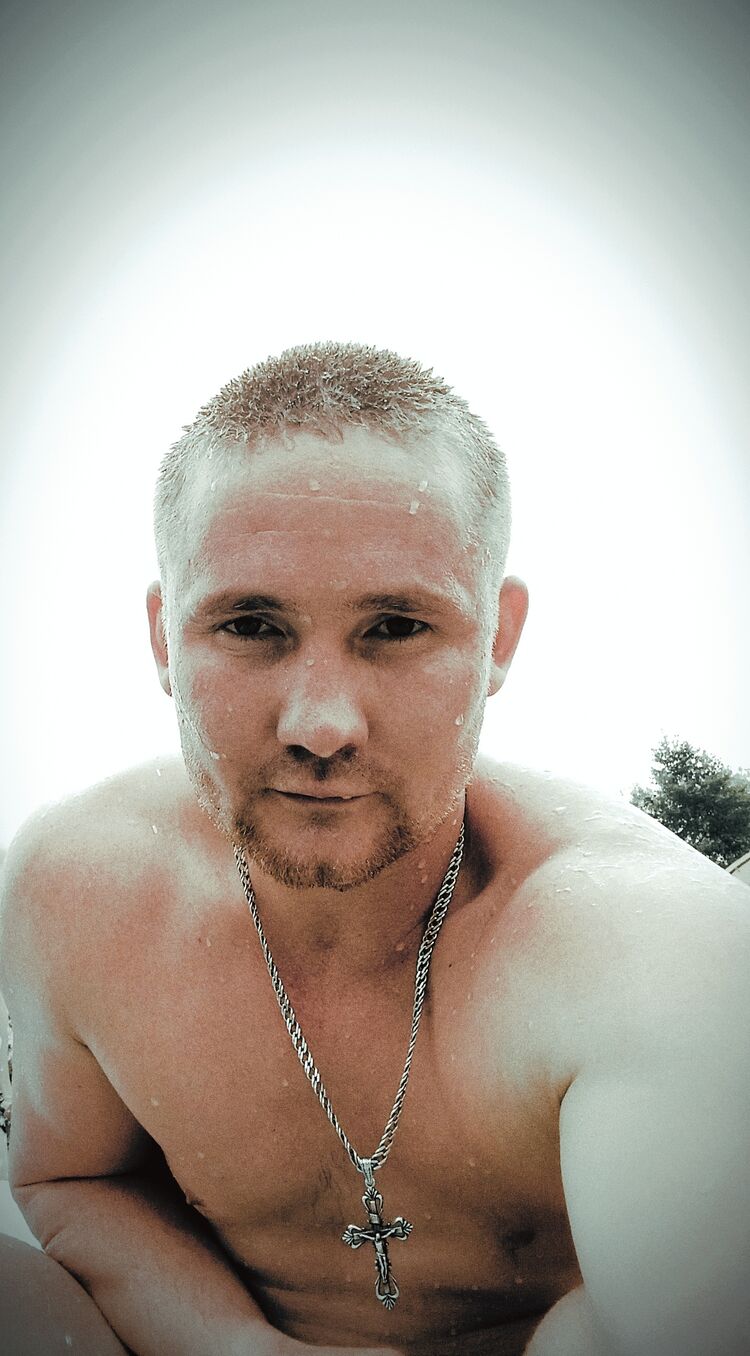  51811164  , 33 ,    
