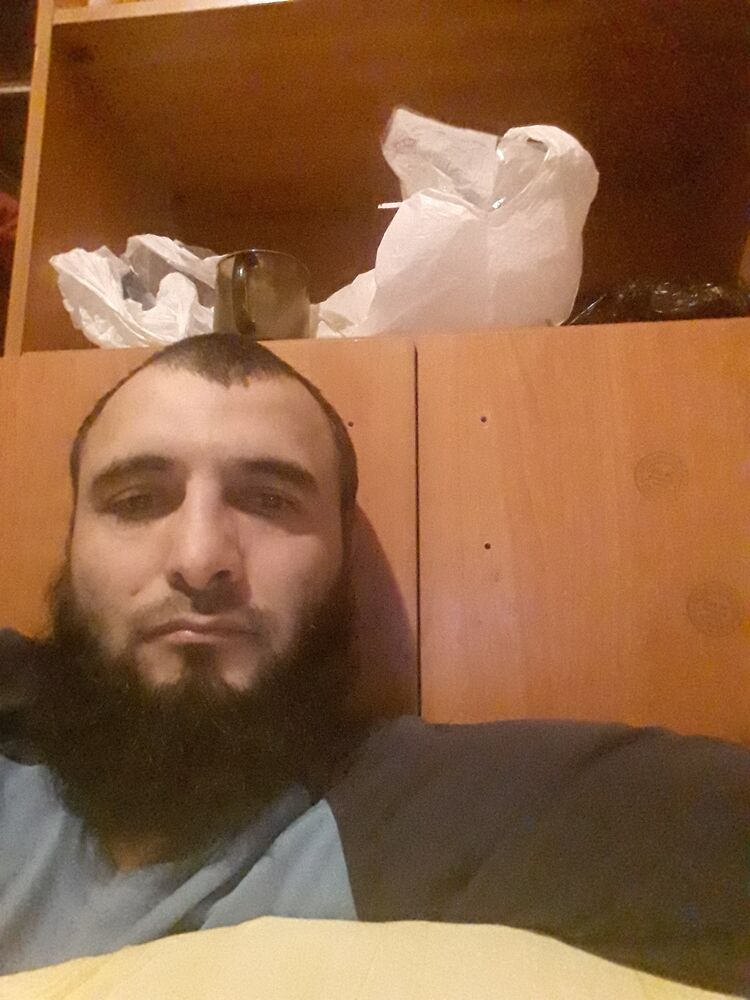  31074474  , 40 ,    -