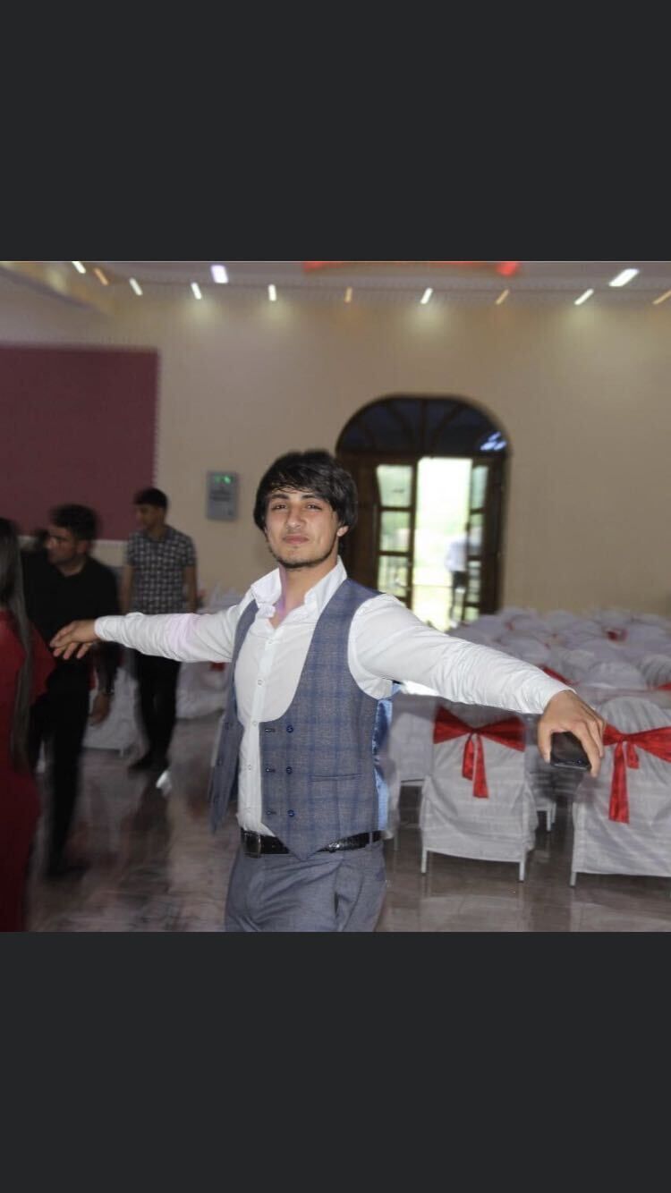  27038914  Tural, 28 ,    