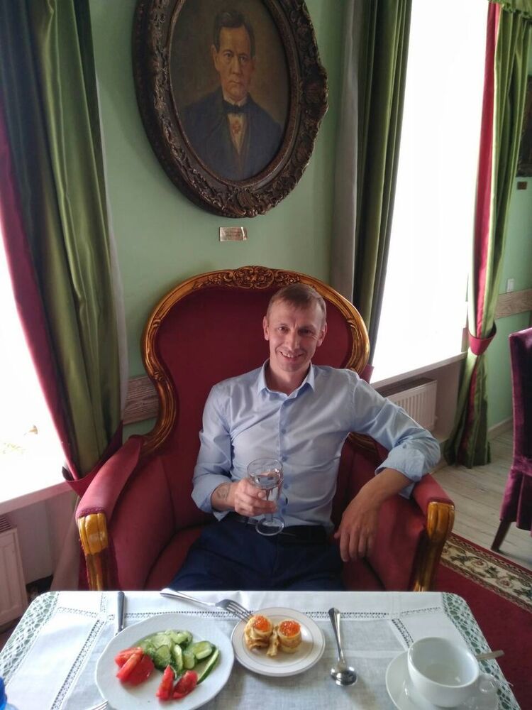  12301484  ALEX, 50 ,    