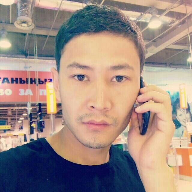  ,   Eldar, 34 ,   