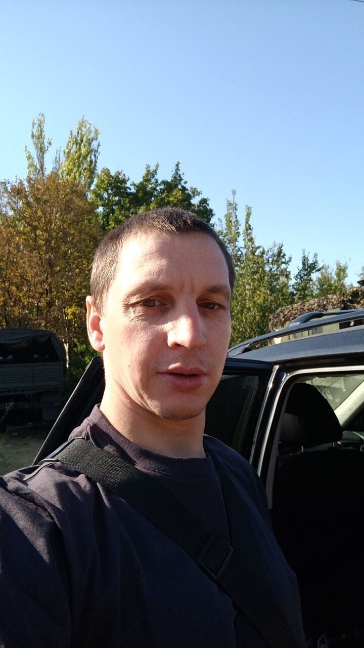  46142124  , 39 ,    