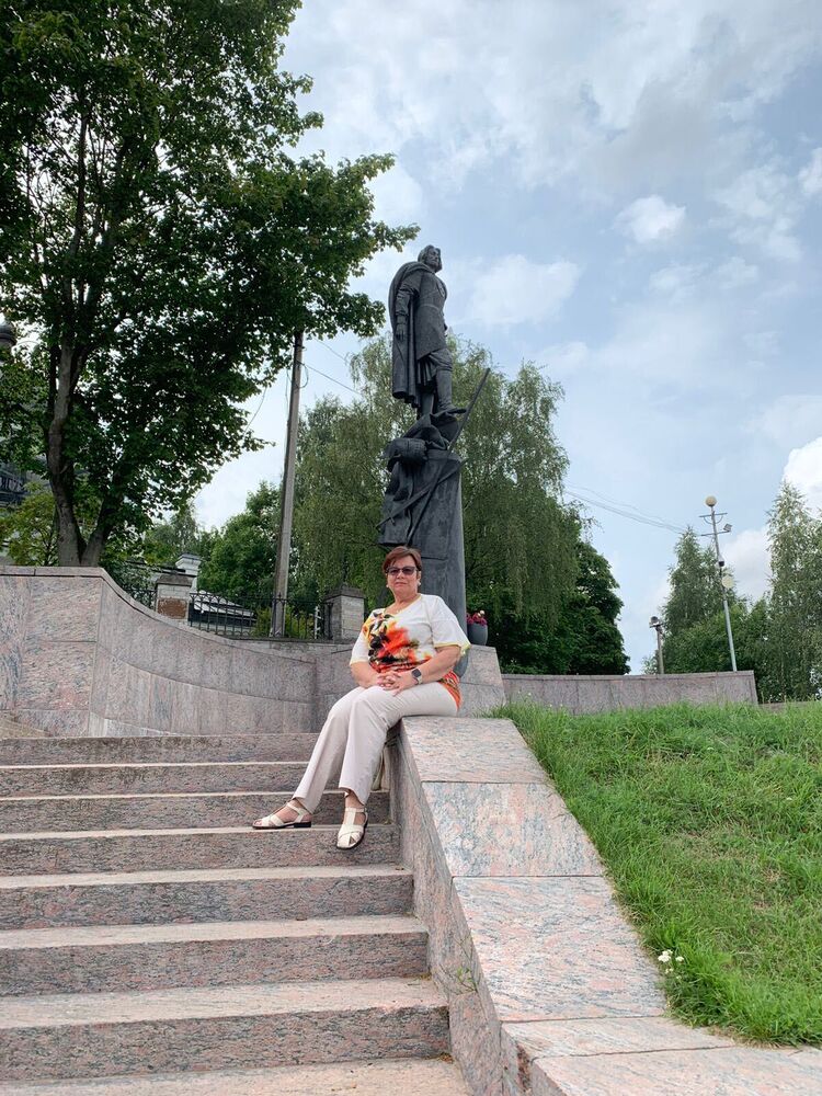  53040964  , 63 ,    -