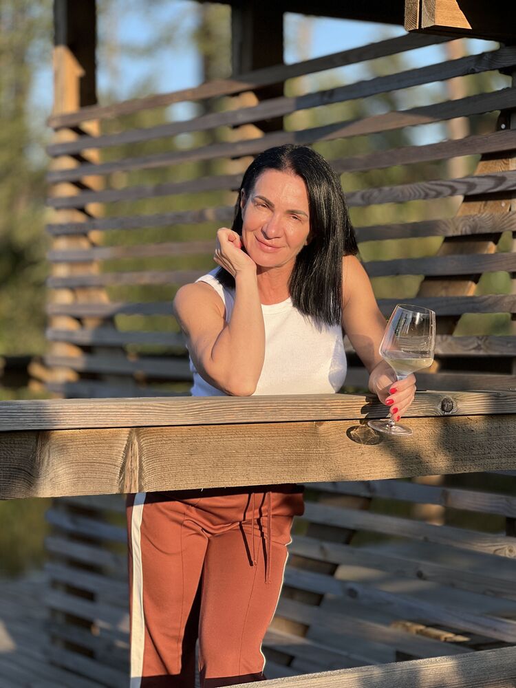  53716114  , 49 ,    -