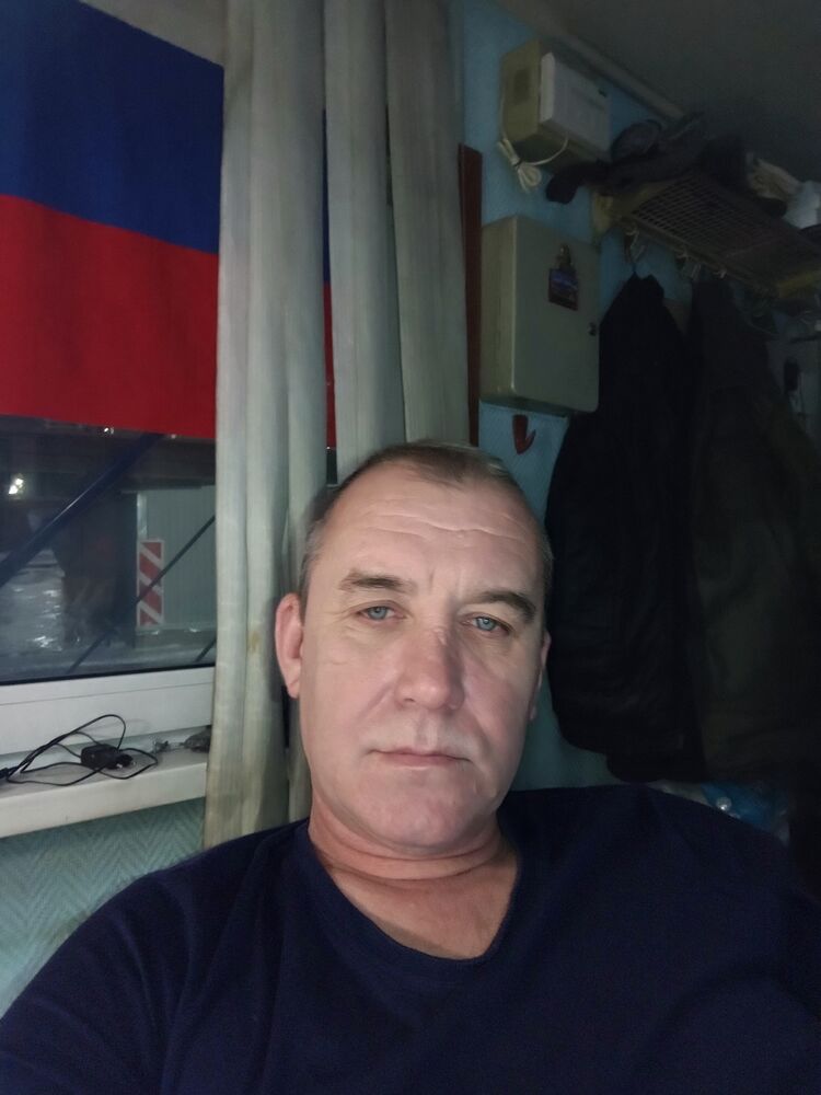  48288654  , 48 ,    