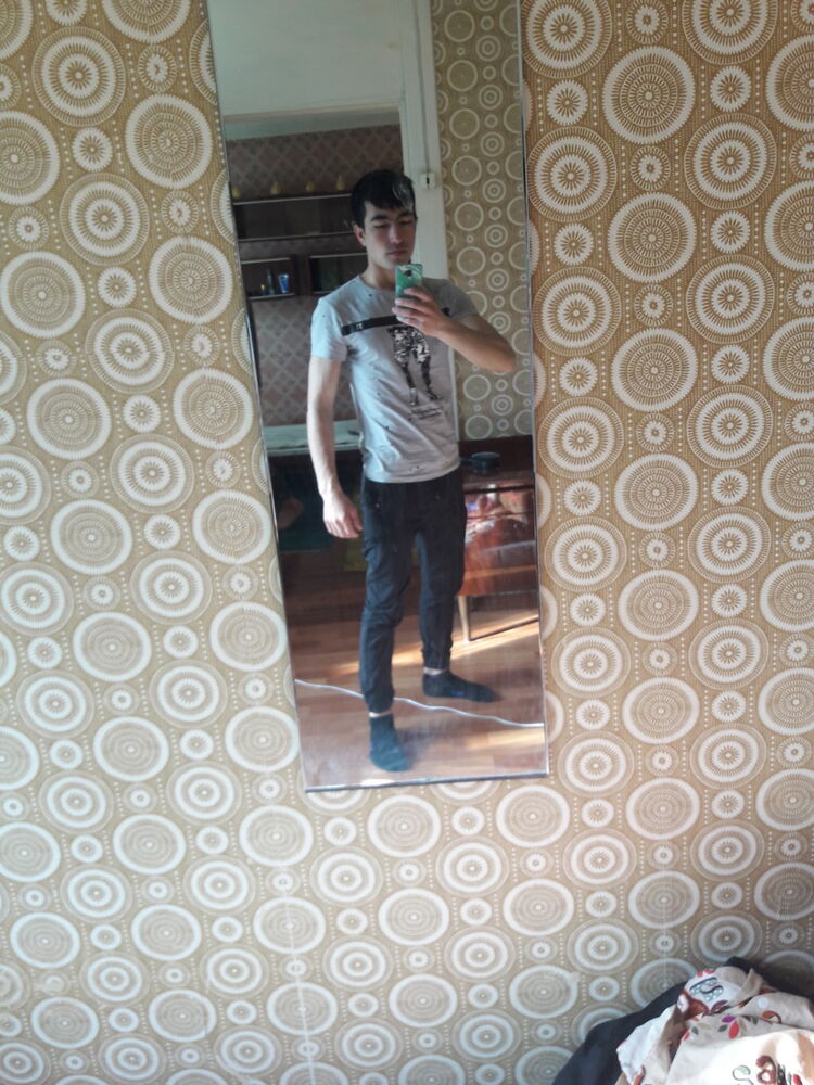  12699074  Huliganchik, 28 ,    