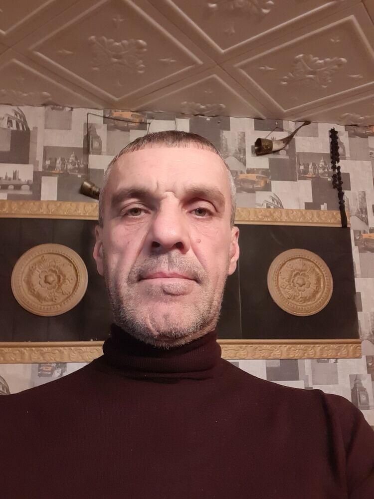  53733974  , 48 ,    