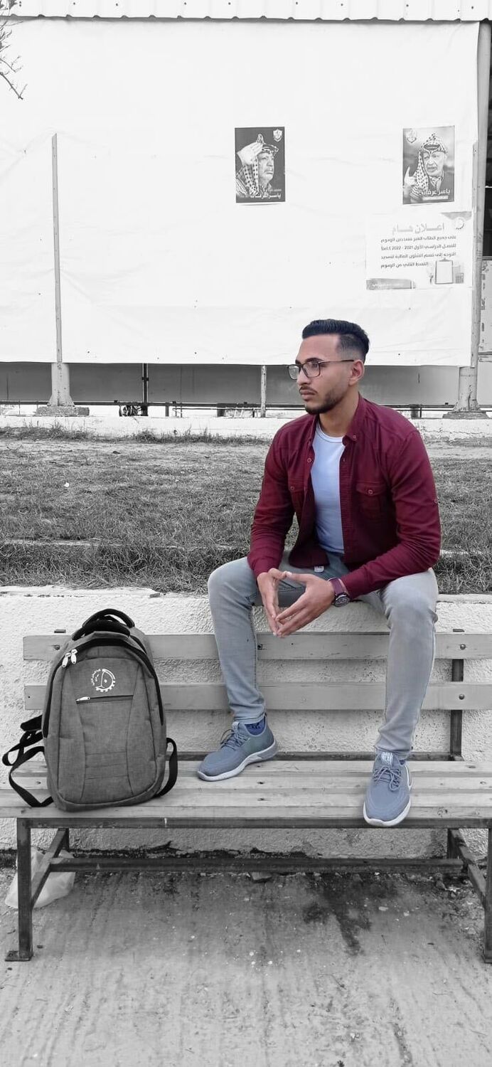  48132894  Mohammed, 22 ,    -