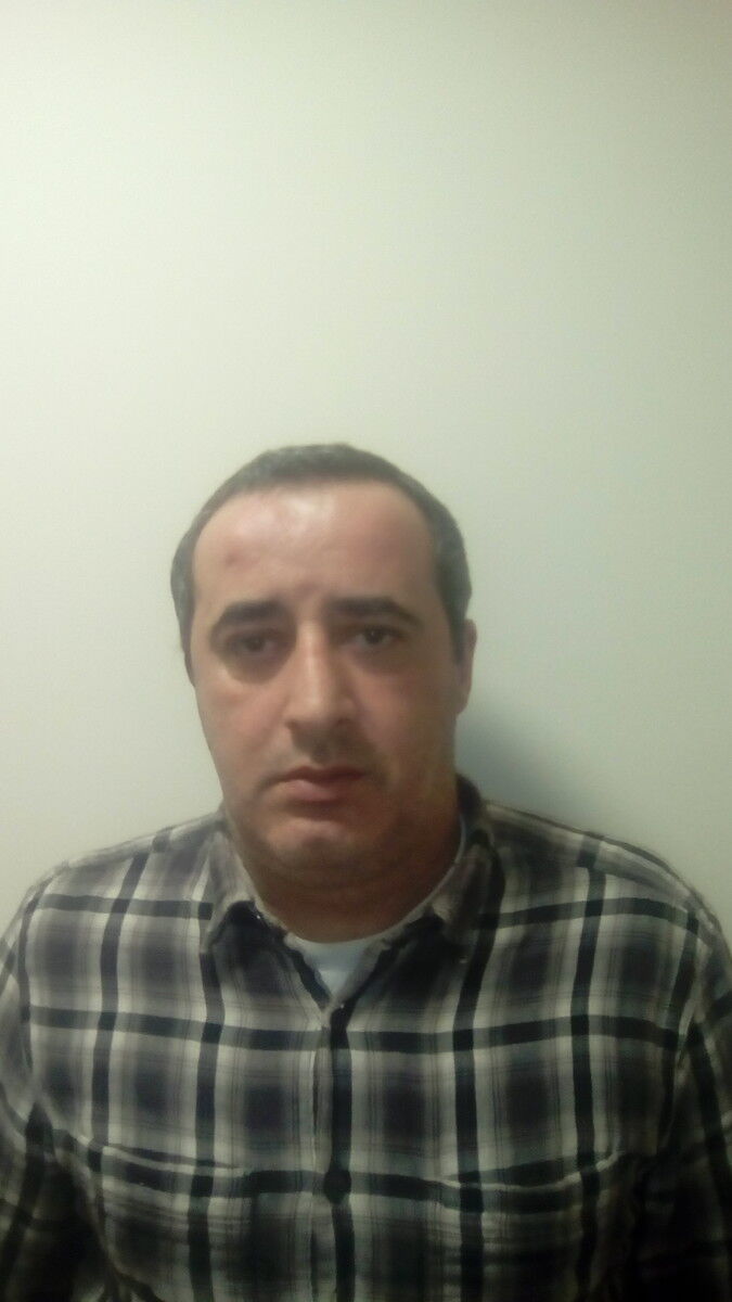  18038304  Davit, 50 ,    Port Laoise
