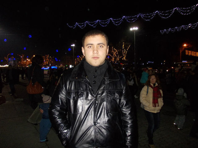  ,   VADIM, 37 ,   