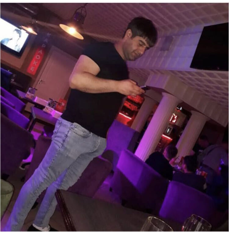  42557784  , 34 ,    