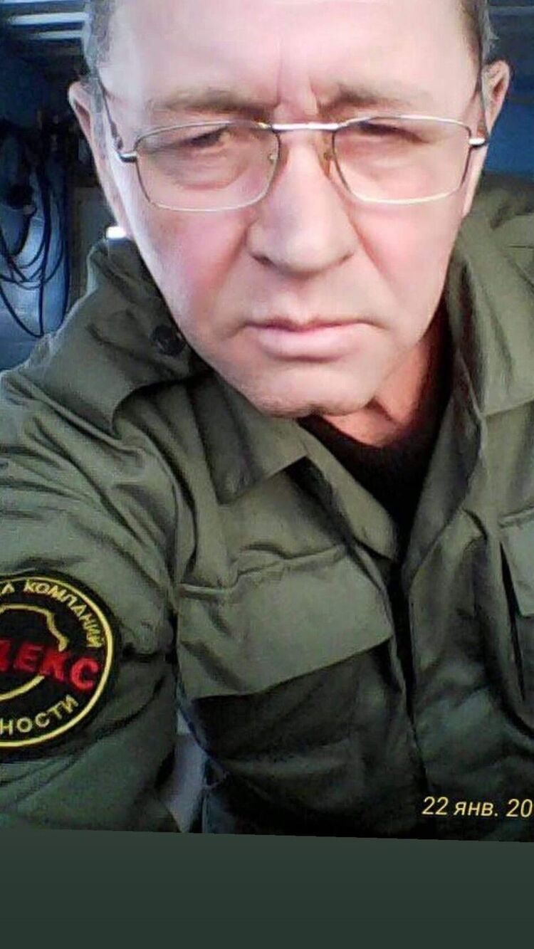  38827724  , 62 ,    
