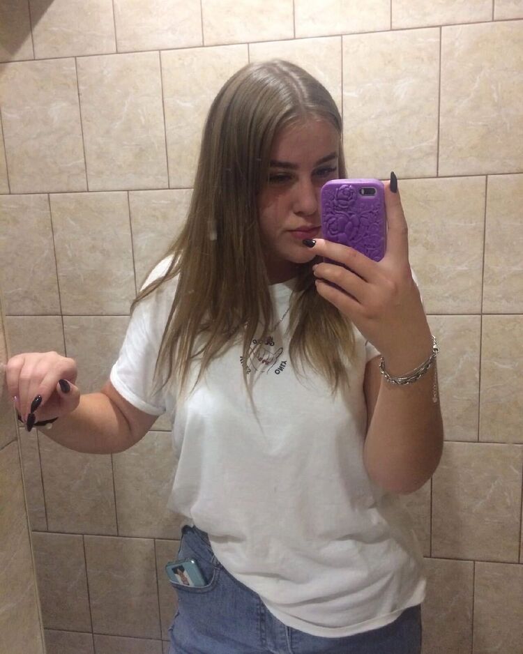  36571034  , 22 ,    