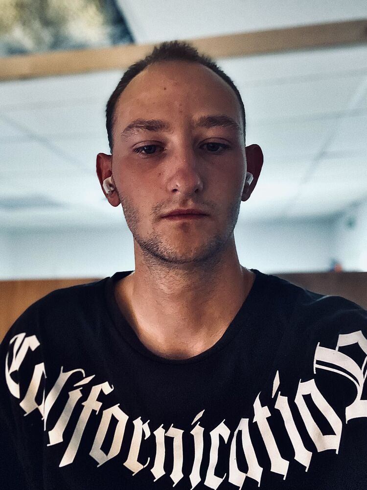 ���������� ������ ��������, ���� ����� Vladimir, 22 ����, ������������ ��� ������, ����� � ���������, c�������� ���������