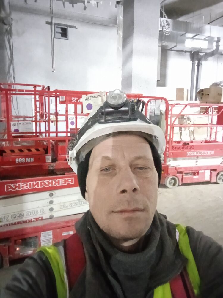  -,   Oleg, 48 ,   ,   , c 