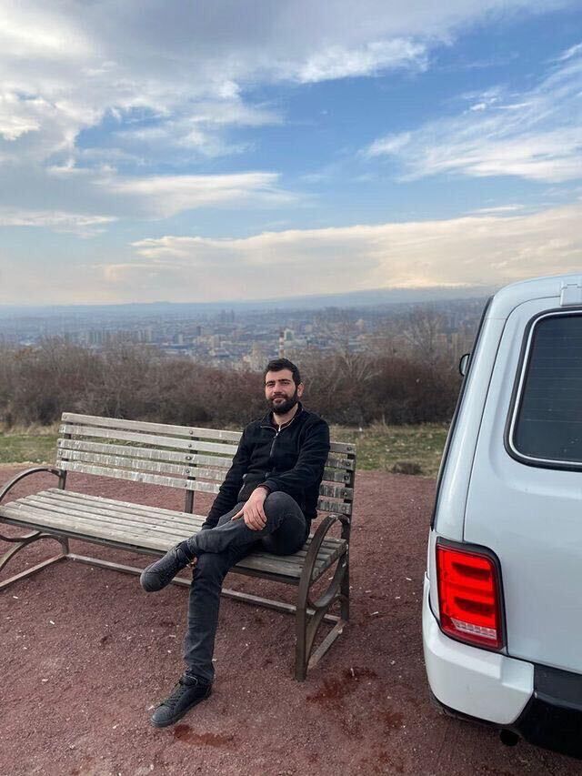  28122724  Artyom, 34 ,    