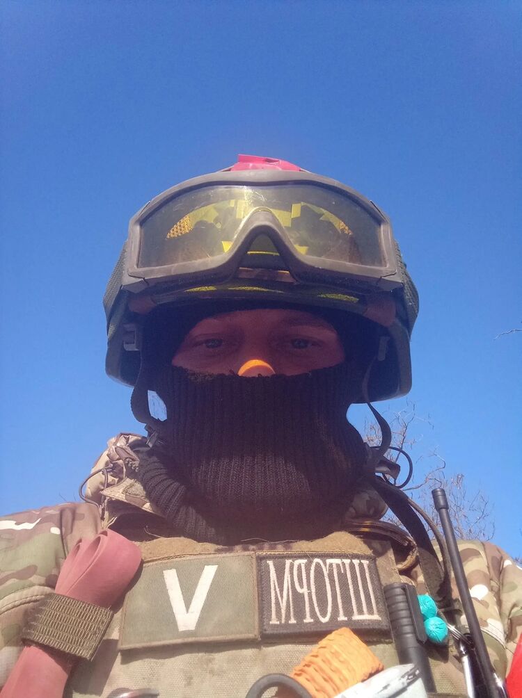  42597184    , 34 ,    