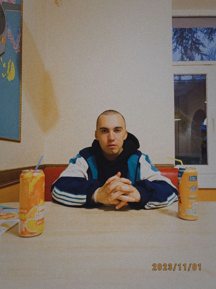 ���� 42270524 ����� ����, 21 ���, ���� ���������� � �����������