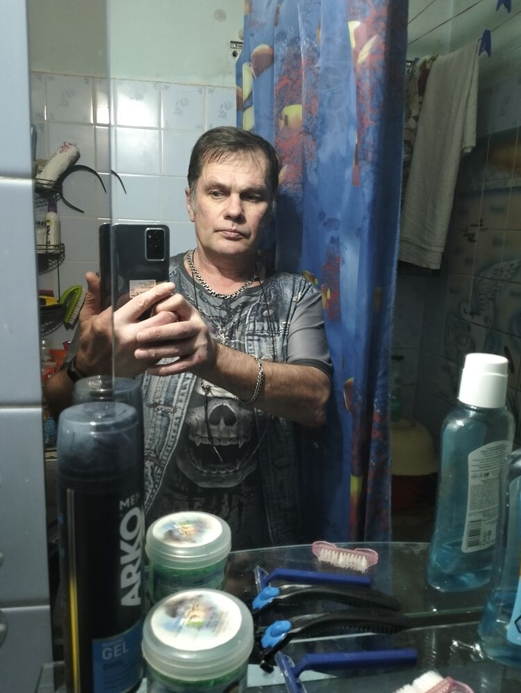  32672244  , 56 ,    