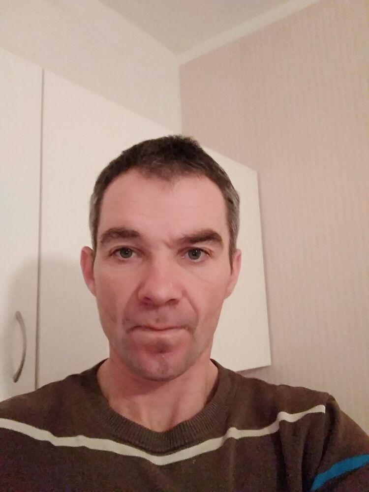 ,   Robert Kruzo, 48 ,   