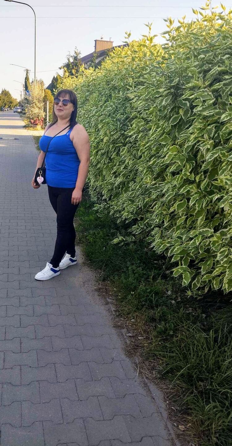  ,   Lilichka, 32 ,   