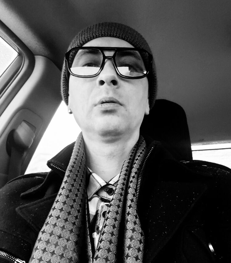  48251244  Anderson, 37 ,    