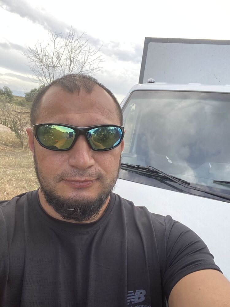  44122984  , 39 ,    