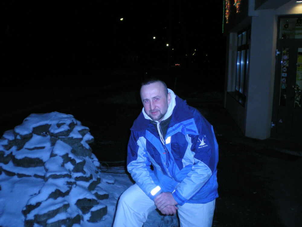  24945874  Aleksandr, 48 ,    