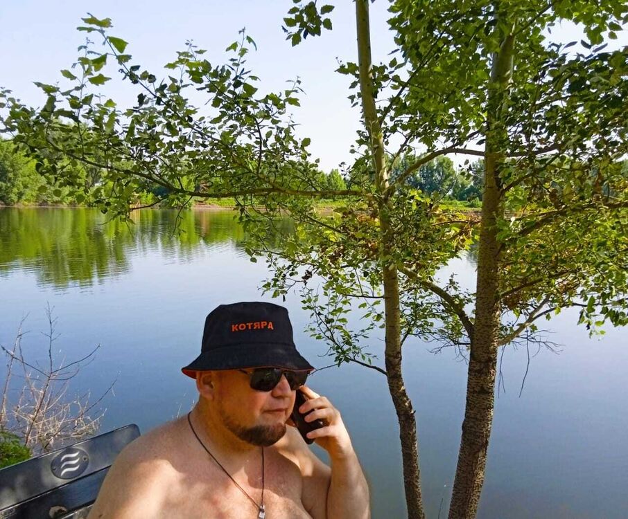  ,   Oleg bigrant, 47 ,   ,   