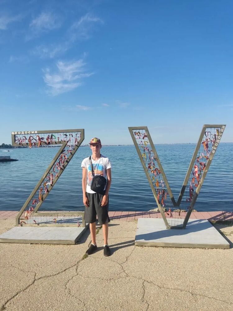  -,   , 24 ,   ,   