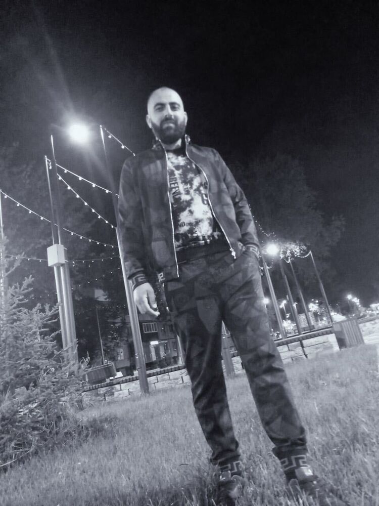  46861324  , 35 ,    