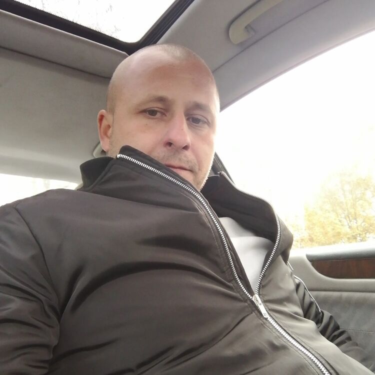  24411754  Alex, 37 ,    Alfortville