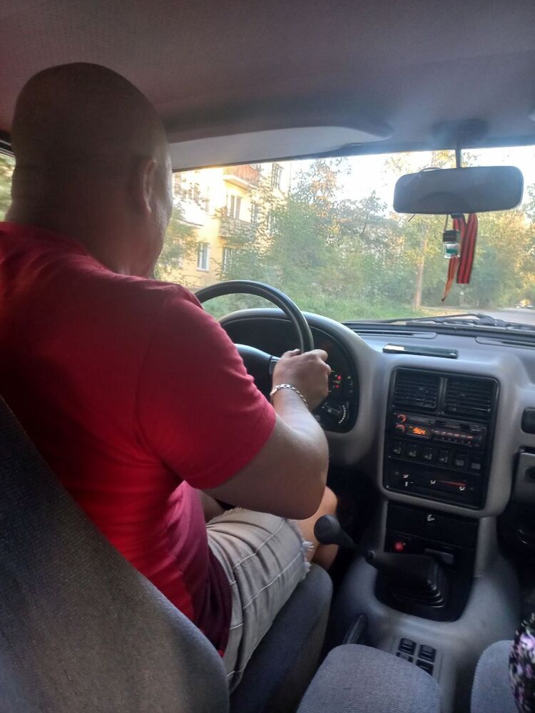   ,   Baxrom, 44 ,   c 