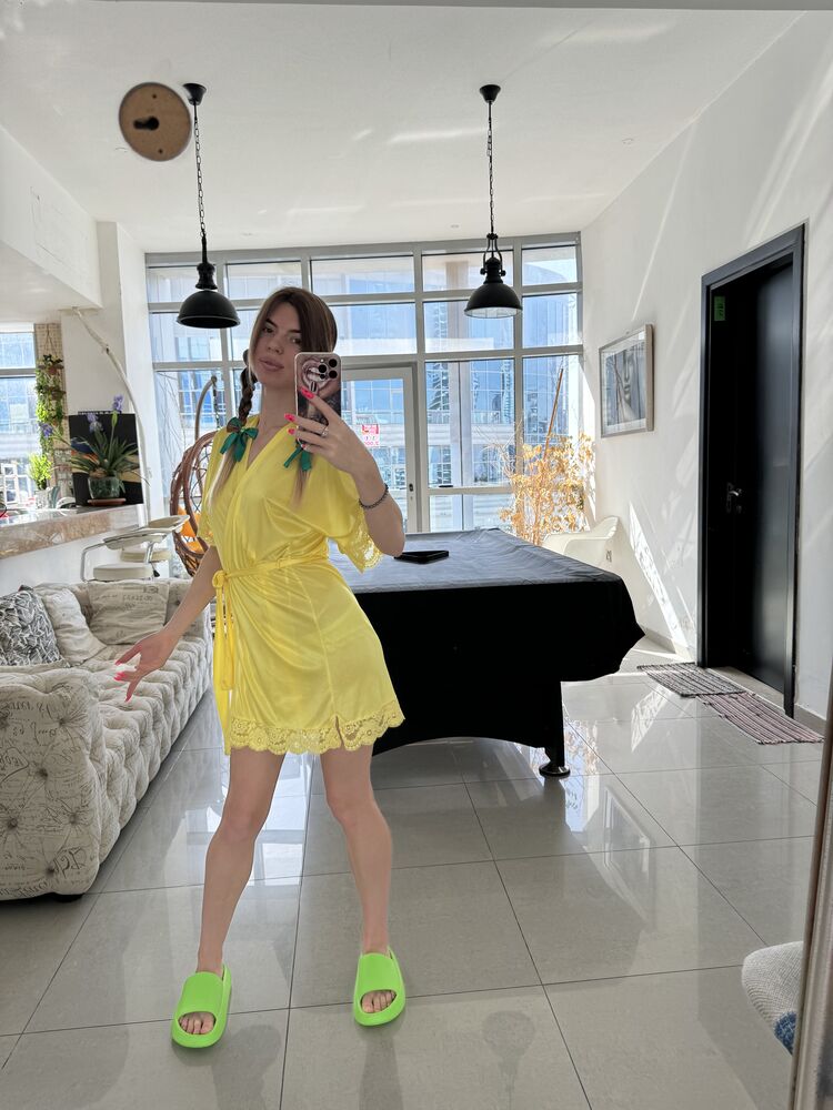  ,   Vika, 27 ,   ,   