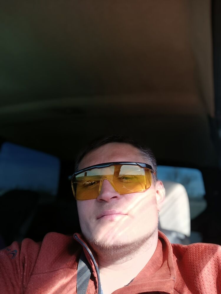  42327084  , 37 ,    