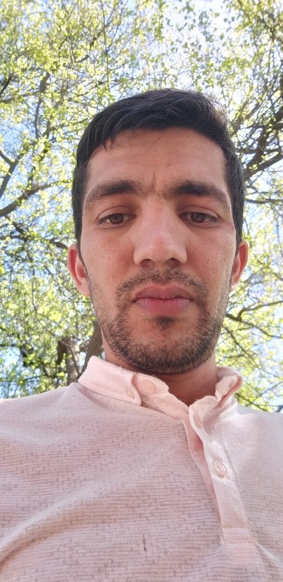  15937974  Rustam, 33 ,    