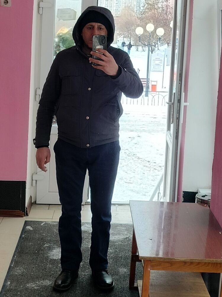  40632034  , 45 ,    