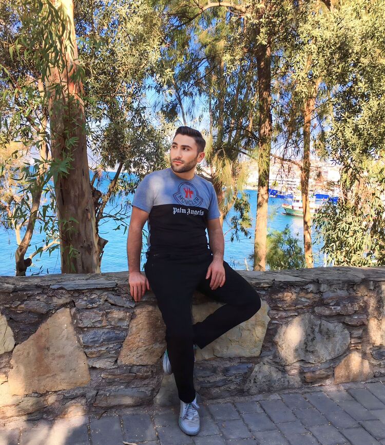  ,   Mirsad, 32 ,   ,   