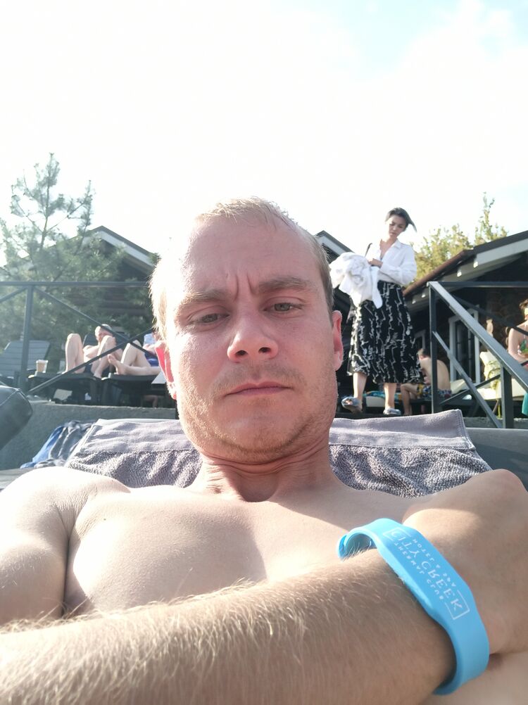  29320464  , 34 ,    