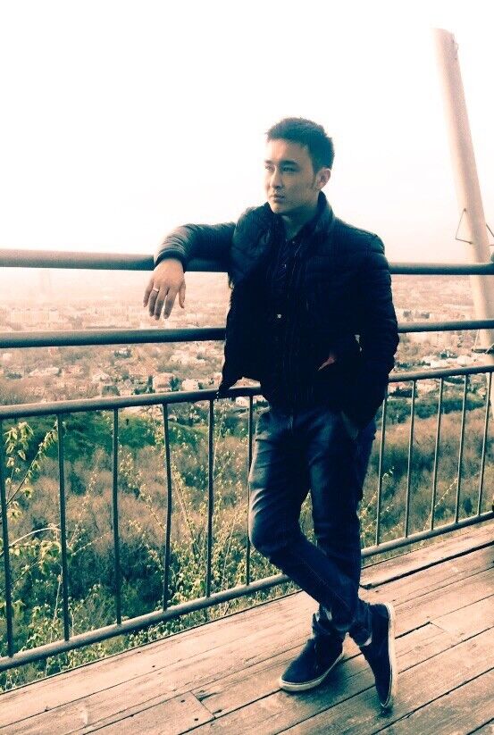  6074804  Romantik, 33 ,    