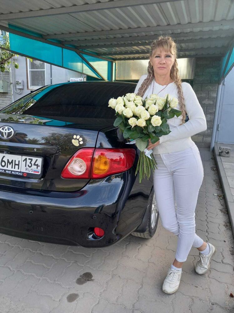  --,   , 43 ,     , c 