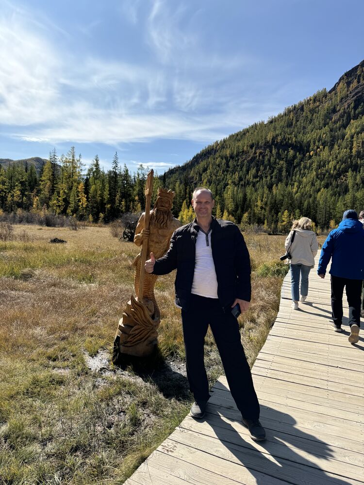  53722564  , 51 ,    --