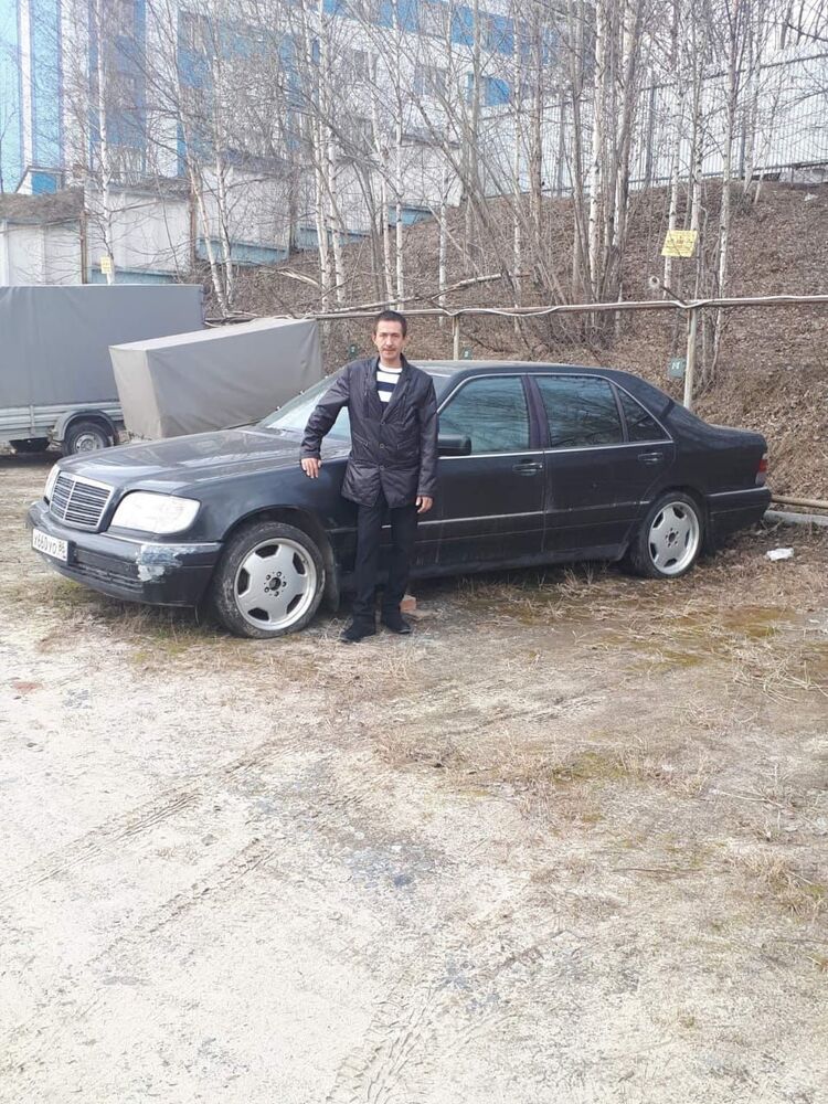  53498744  , 42 ,    