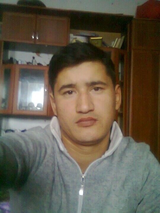  10054684  Aza, 36 ,    