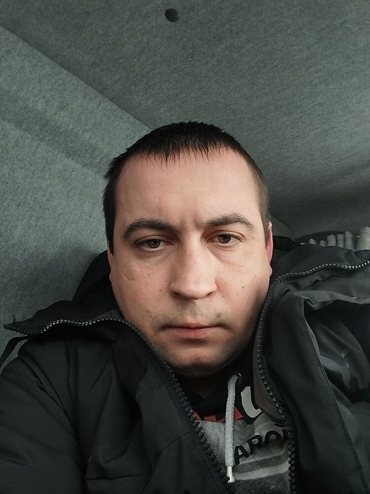 32487864  , 35 ,    
