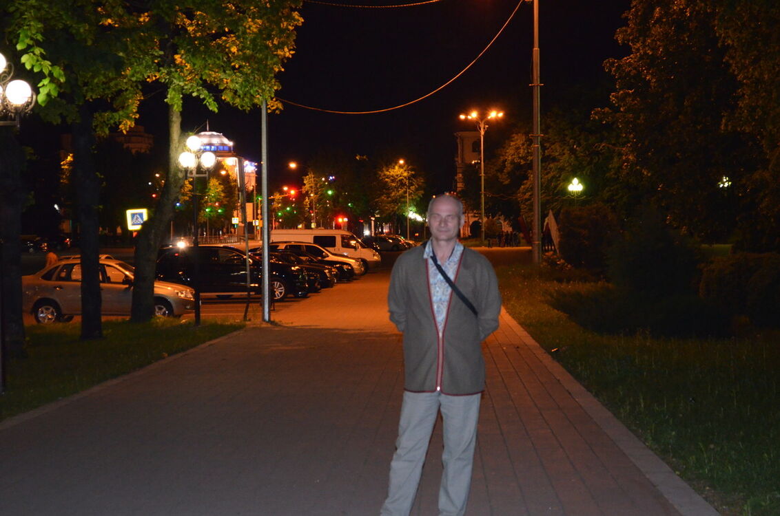  18269744  Gazali, 58 ,    Novy