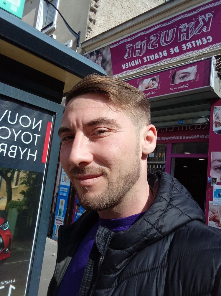  22823914  Vadim, 35 ,    