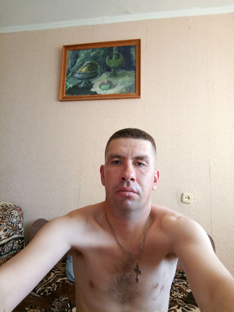  46041794  , 37 ,    